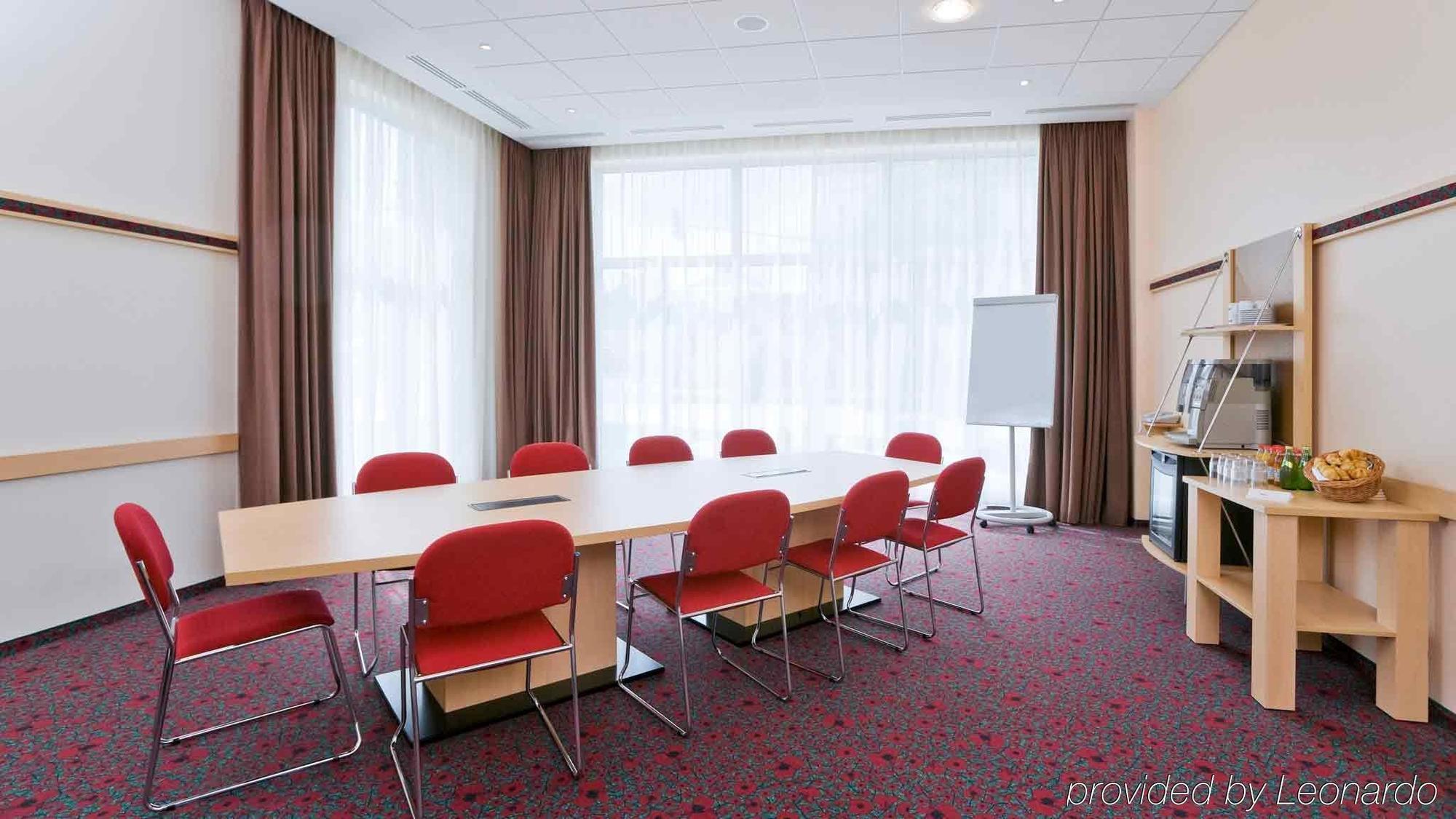 Hotel Ibis Kielce Centrum Exterior photo