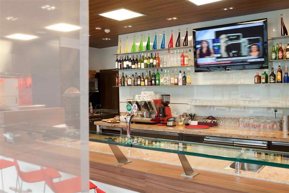 Hotel Ibis Kielce Centrum Restaurant photo
