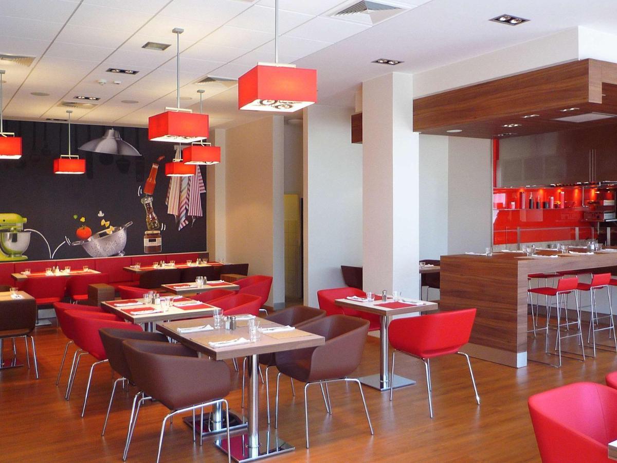 Hotel Ibis Kielce Centrum Exterior photo